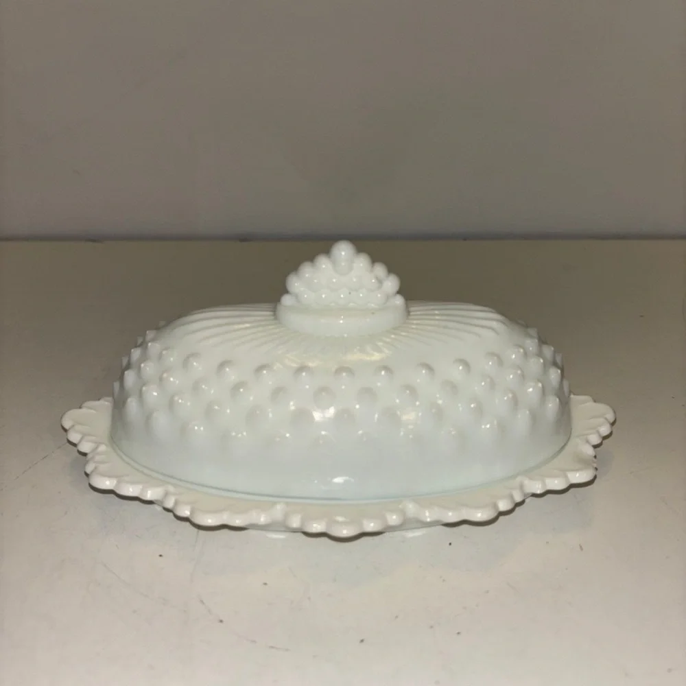 Vintage Fenton White Milk Glass Hobnail Oval Covered Butter Dish